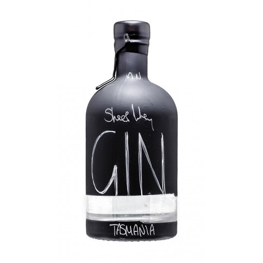 Paramount Hartshorn Sheep Whey Australian Dry Gin 500mL bottle with label and clear glass, showcasing premium packaging.
