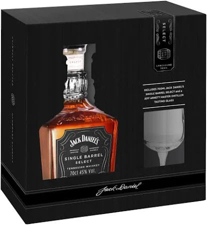 ALM Jack Daniel's Single Barrel Rye Whiskey 700ml with a glass, showcasing the amber-colored whiskey in a premium bottle.