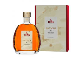 Kaddy-Boozebud Hine Antique XO Cognac 700ml bottle with elegant label and dark amber liquid inside.
