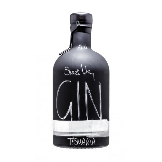 Paramount Hartshorn Sheep Whey Australian Dry Gin 500mL bottle with label and clear glass, showcasing premium packaging.
