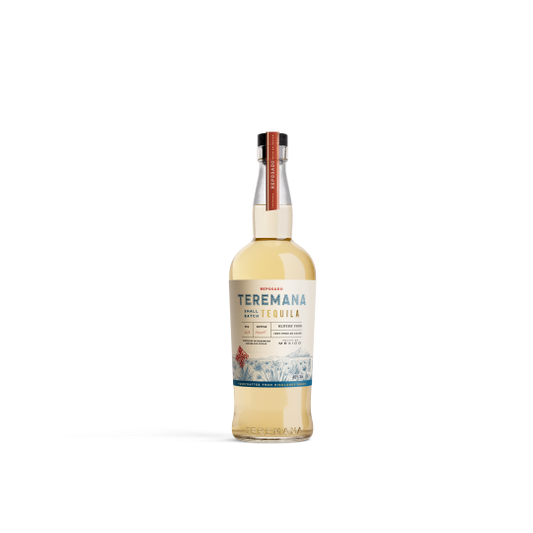 Paramount Teremana Tequila Reposado 700ml bottle, featuring clear glass and label with tequila branding.