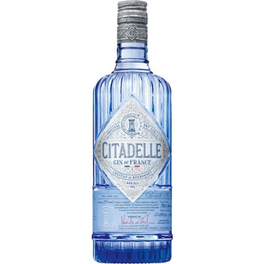 Bottle of Paramount Citadelle Original London Dry Gin 700mL with clear label and elegant packaging.