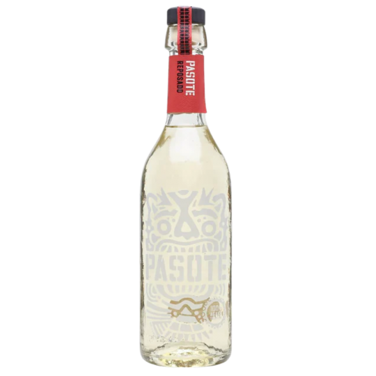 Bottle of Paramount Pasote Reposado Tequila 700ml with clear label and amber color liquid in a glass bottle.