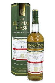 Johnnie Walker Green Label whisky in a 700ml bottle, featuring the iconic green label and premium packaging.