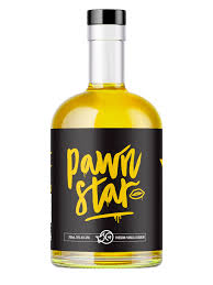 Paramount Pawn Star wine-based liqueur in 700mL bottle, featuring a dark amber color and a smooth, rich texture.
